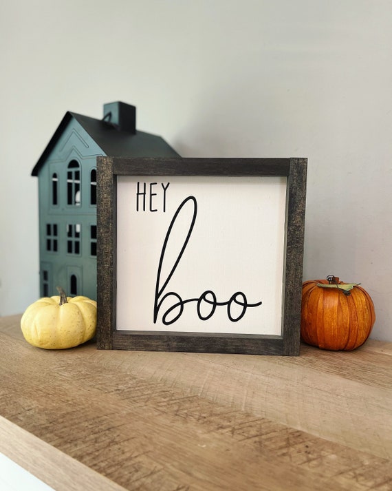 Hey Boo Halloween Wood Sign | Fall Decor | Halloween Sign | Fall Wood Sign | Entryway Sign | Halloween Decor | Funny Bathroom Sign
