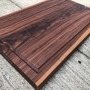 16x12x1.75 One solid piece Walnut Cutting Board No glue, no joints Handmade Gift image 3