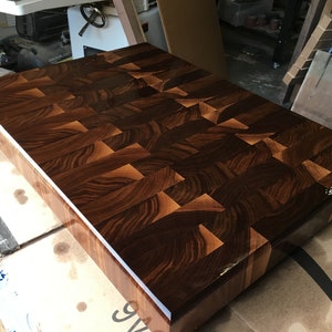 28x20x2.5&quot; Custom Cutting Board Walnut End Grain Butcher Block - Handmade Christmas Day Gift - Wedding Gift