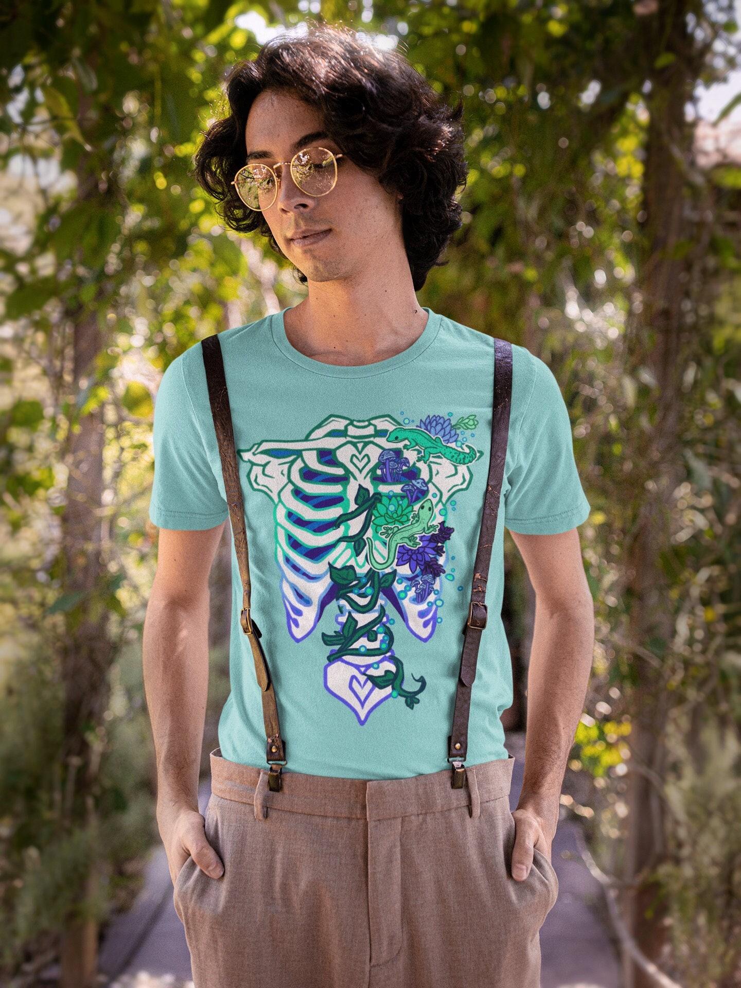 LGBTシャツ Gay MLM Subtle Pride Ribcage T-shirt | Gay Flag Clothes, MLM