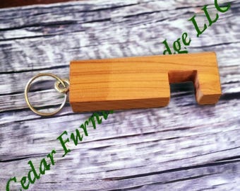 Simple Phone Stand King Ring - Eastern Red Cedar