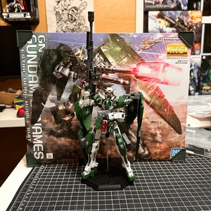 Unique Gundam RG/HG 1/144 wall mount and box display. Mount only.