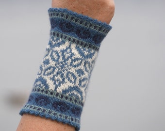 ELENA laine blanc jeans bleu foncé poignets poignets chauffe-poignets individuels chauds câlins motif norvégien alpaga norvégien hiver automne cadeau