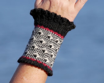 Pulswärmer RICARDA puls varmere varmare polsverwarmer trend herbst winter  fair isle Stulpen Handstulpen cuff mitaines schwarz weiss perlen