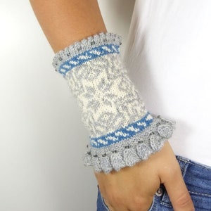 Pulse warmer MARTHA cuffs Arm warmers mitaines fair isle knitted tricotées trend fashion winter autumn image 2