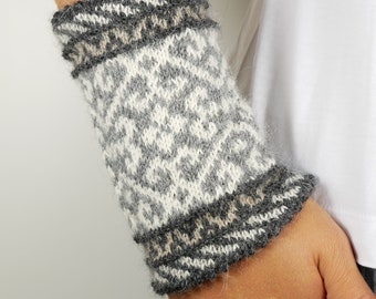 FRANKA Pulswärmer Alpaca gestrickt fair isle Norweger Trend Pulswärmer Herbstmode  Geschenk für Frauen handgestrickt fingerless mittens