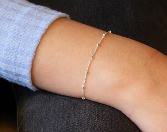 Pulseira Satellite de prata esterlina, delicada pulseira de corrente com contas de prata, joias minimalistas, presente para ela