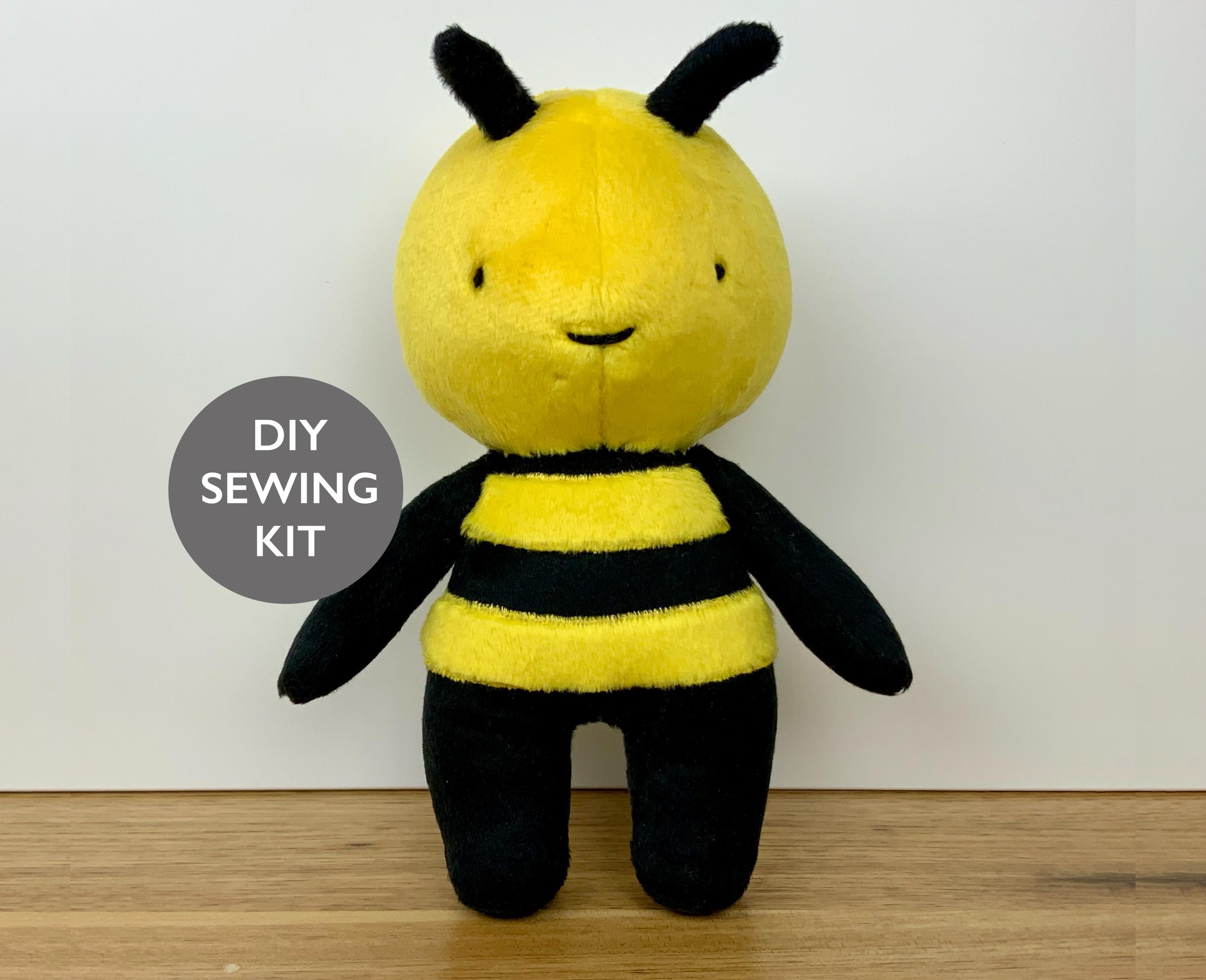 Bumble bee sewing pattern kit, DIY toy doll sewing kit, adult craft kit  - Learn to sew a cute bumble bee!