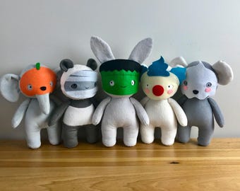 Halloween Mask Sewing Pattern for Toys (Digital Download)