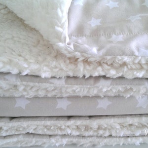 Traumhafte Kuscheldecke XXL Sterne beige/weiss Tagesdecke Sofadecke Überwurf Bettdecke