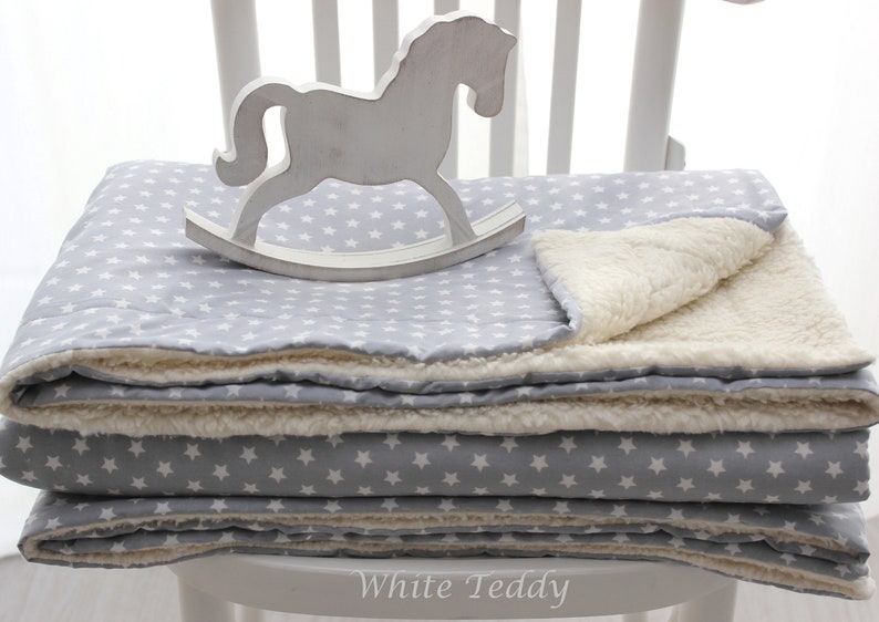 Kuscheldecke XXL Stars hellgrau Tagesdecke Decke Sterne | Etsy
