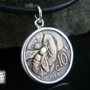 Pendant coin Italy 1920 * silver Ag 925 * copper coin * leather necklace * bee coin * jewelry for her * 1921 * 1922 * 1923