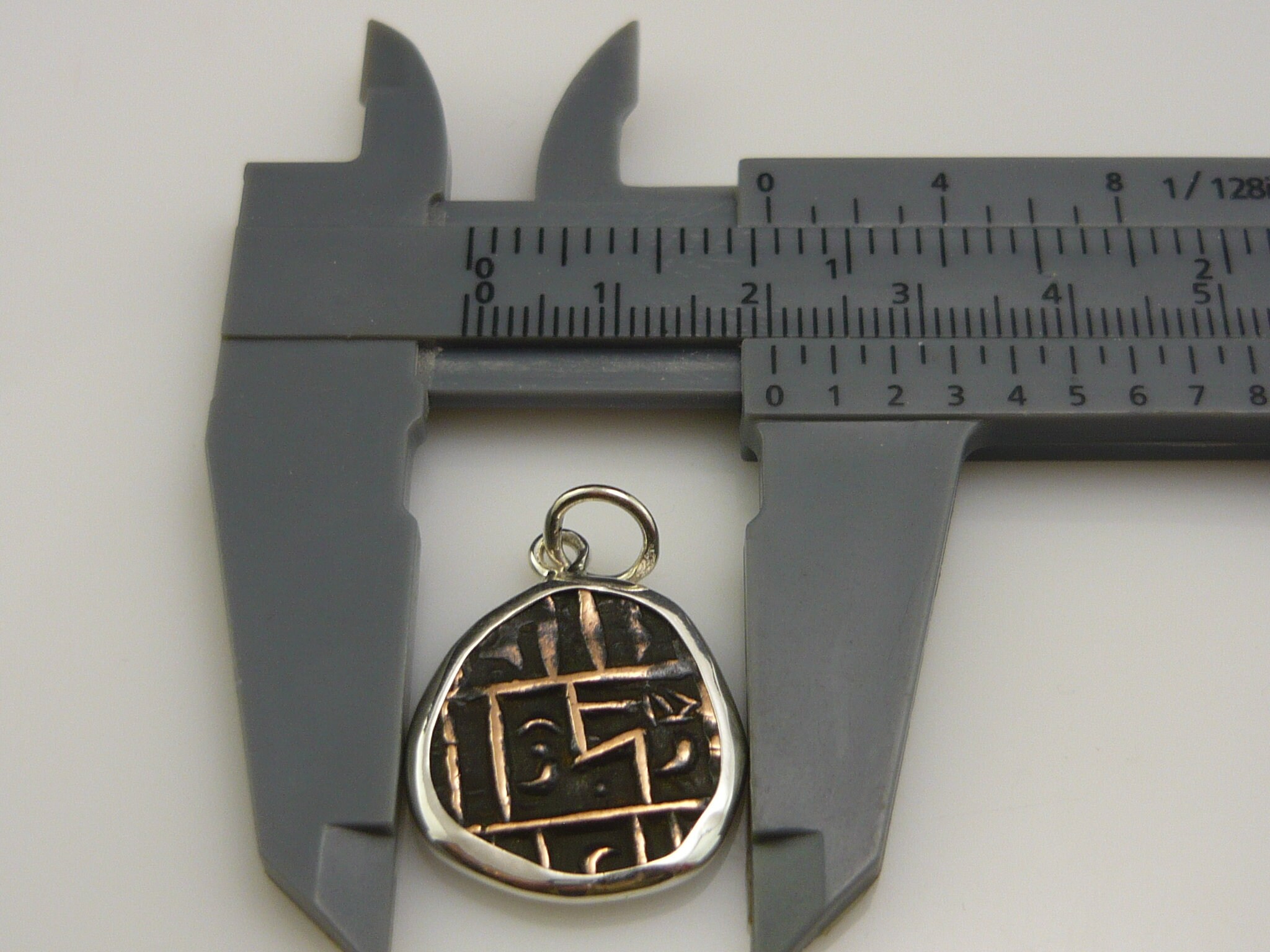 Bhutan Coin Pendant 1790 - 1820 * Silver Ag 925 * Original