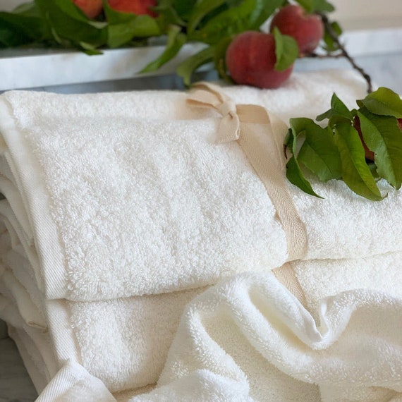 Biodynamic Organic Egyptian Cotton Bath Towels in Natural 