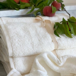 Biodynamic Organic Egyptian Cotton Bath Towels in Natural