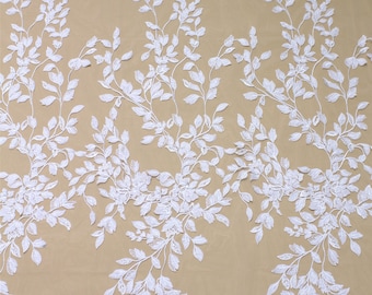 3D Floral Embroidery Lace Fabric: Bridal Dress Couture Lace