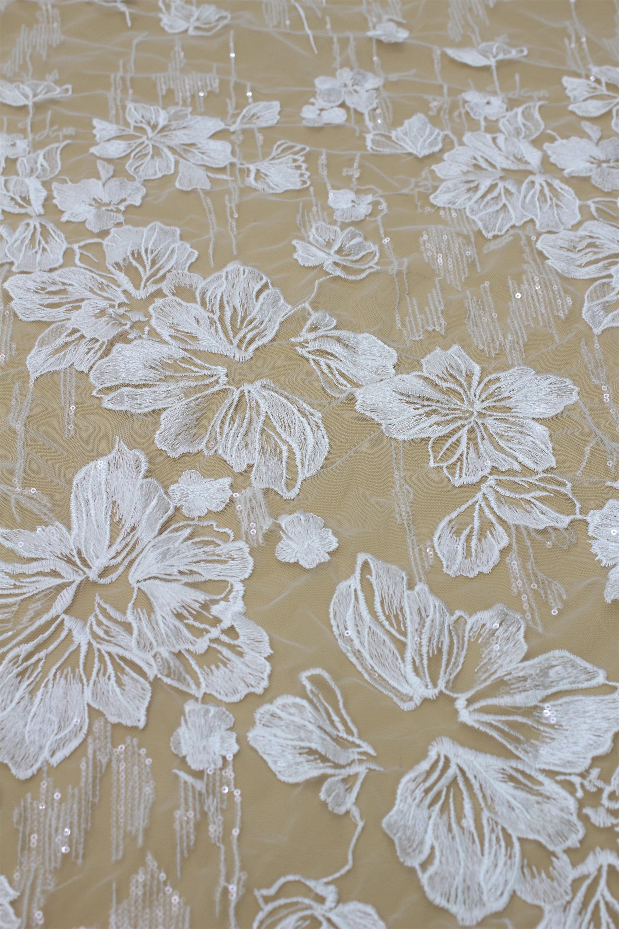 Luxury Sequin Embroidery Lace Fabric: Floral Bridal Wedding Dress Lace