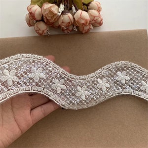 Light Ivory Alencon Lace Trim: Beaded Bridal Veil Border