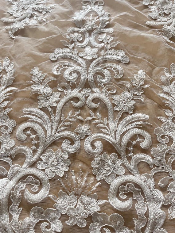 3D Beaded Wedding Lace Fabric: Off-White Embroidered Tulle Guipure