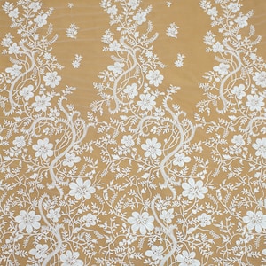 New Arrival Floral Lace Fabric,Heavy White Beaded Embroidery Lace,Embroidery Lace,Gown Dress Lace, Designer Fashion Bridal Lace  By The Yard