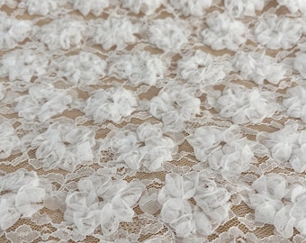 Tela de encaje con bordado floral 3D: Tul color crudo, encaje para vestido de novia