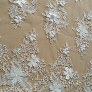 Ivory 3D Flower Lace Fabric: Bridal Wedding Gown Embroidery