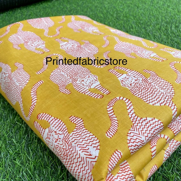 Tissu en coton tigre rassemblé, tissu matelassé indien, tissu en coton léger, cadeau pour elle