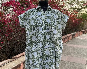 Grünes Paisley Hand Block Print Kleid Freesize Kragen Kurta mit zwei Taschen, indische Brautjungfern Sommerkleid, Boho Hippie lange Kleider