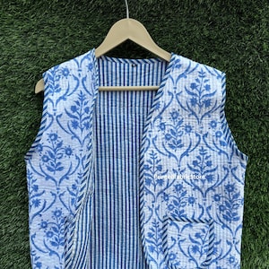 ジャケット・アウター SZ Blockprints QUILTED VEST HEART COOKIE ジャケット・アウター SZ Blockprints QUILTED VEST HEART