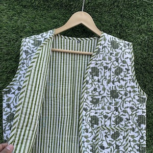 New Style Green Floral Cotton Waist Coat Short Jacket Cotton Partywear Short Waist Coat Quilted Jacket Fabric Jacket zdjęcie 1