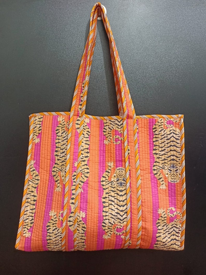 Sac fourre-tout orange tigre imprimé bloc sac fourre-tout indien fait main en coton sac fourre-tout pour femme sac à bandoulière matelassé imprimé bloc fait main image 1