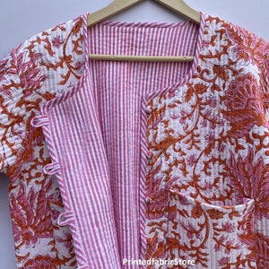 Veste matelassée florale rose bloc imprimé cadeaux de vacances boutons plus près de la veste pour femme cadeaux style bohème vestes veste réversible image 2