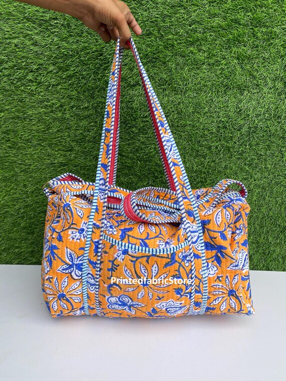 Borsa trapuntata con iniziali new arrivals