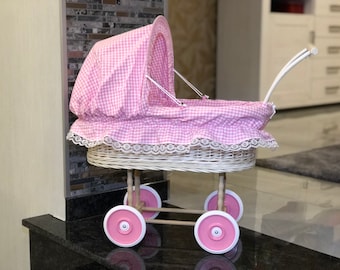 Puppenwagen aus heller Weide geflochten, Stoff Rosa fein kariert...extra stabil