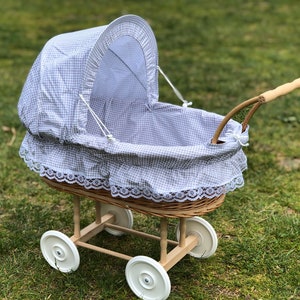 Bukora® Puppenwagen aus Weide geflochten, Stoff Grau fein kariert...sehr stabil