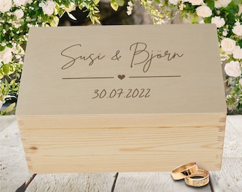 Wedding memory box, memory box with your desired names and wedding date - heart line
