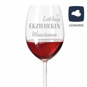 Red wine glass from Leonardo's favorite teacher with desired name