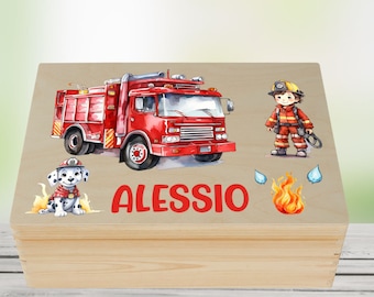 Erinnerungskiste Erinnerungsbox Feuerwehrmann Holzkiste mit Namen, Geschenk für Jungen Feuerwehrhund Feuerwehrauto