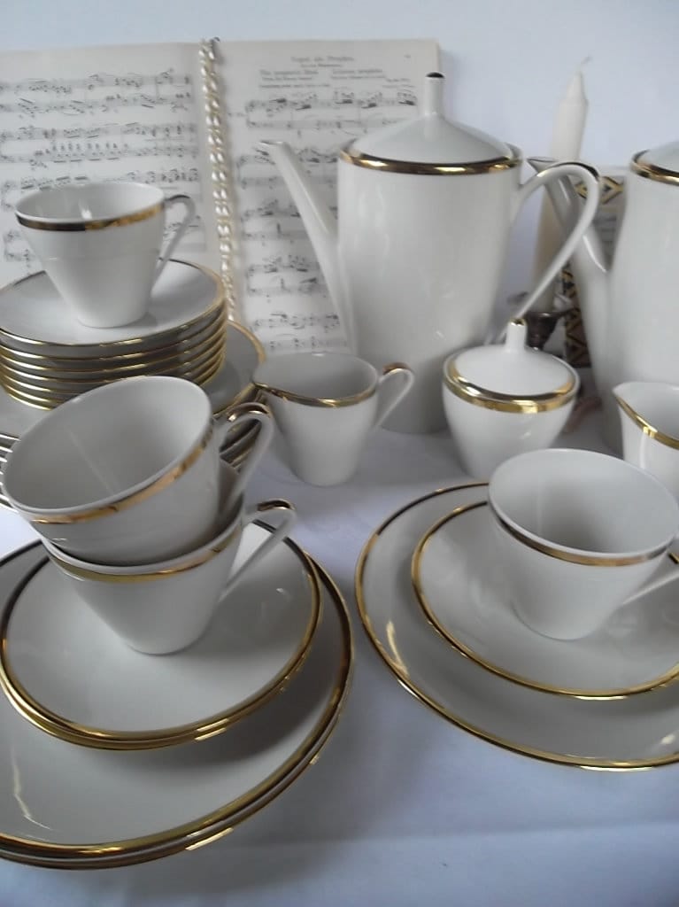 Wunderschönes 35tlg Kaffeegeschirr aus Omas Zeiten vintage Porzellan