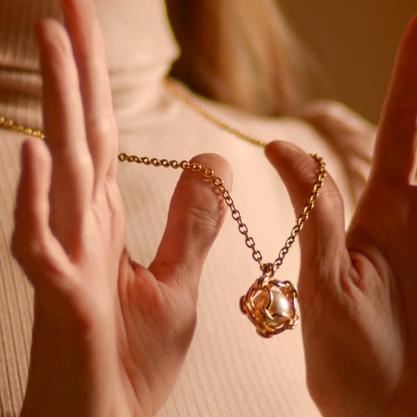 Pendentif cage perle par Joan Rivers, collier long perles de bijoux de mariée