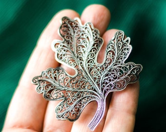 Maple leaf jewelry large vintage brooch silver filigree, Botanical jewelry safety pin brooch
