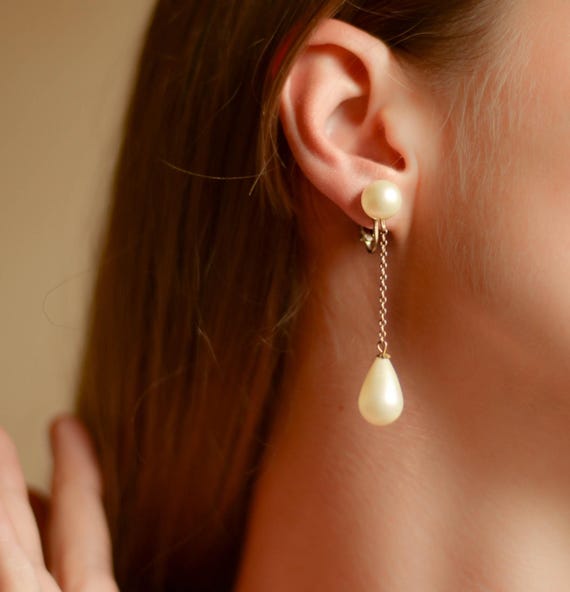 Pearl drop earrings vintage by Richelieu, Extra l… - image 1