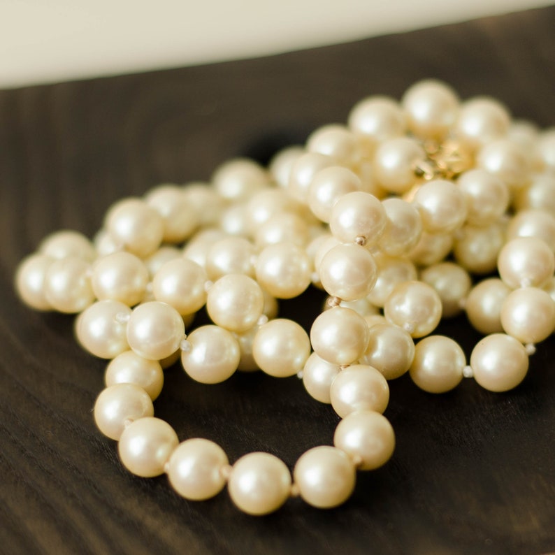 Ivory pearl necklace by 1980s Monet jewelry, Double strand choker necklace image 3