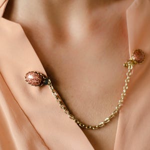 Vintage collar pins golden sand jewelry, Sweater clips Costume jewelry popular right now