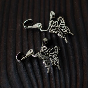 Butterfly wings funny earrings filigree, Insect earrings vintage, Papillon gifts image 8