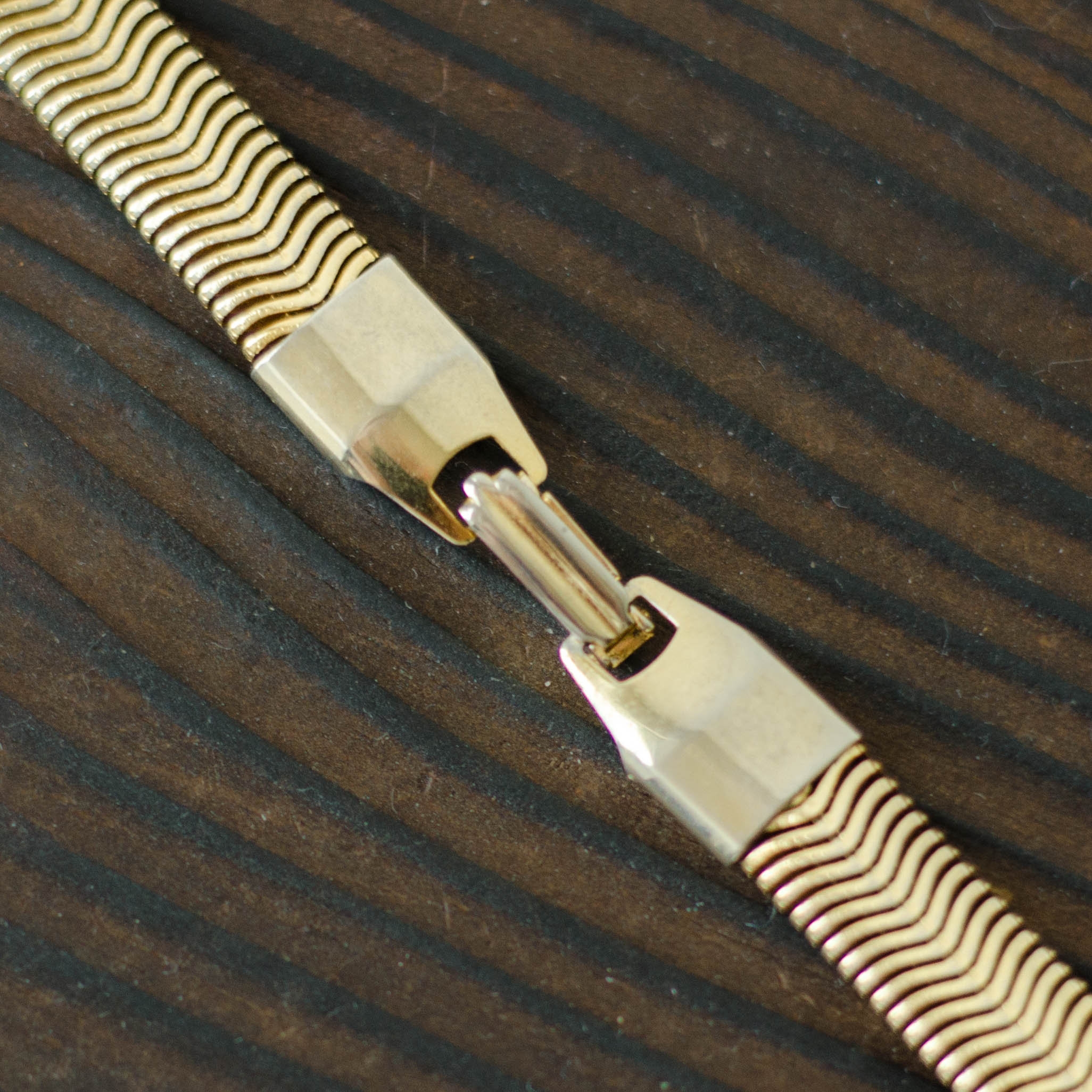 Herringbone Snake Necklace main image 1
