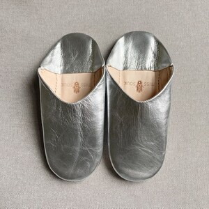 Moroccan Babouche ladies round silver