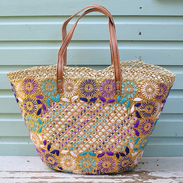 Moroccan basket bag ETE colorfully embroidered