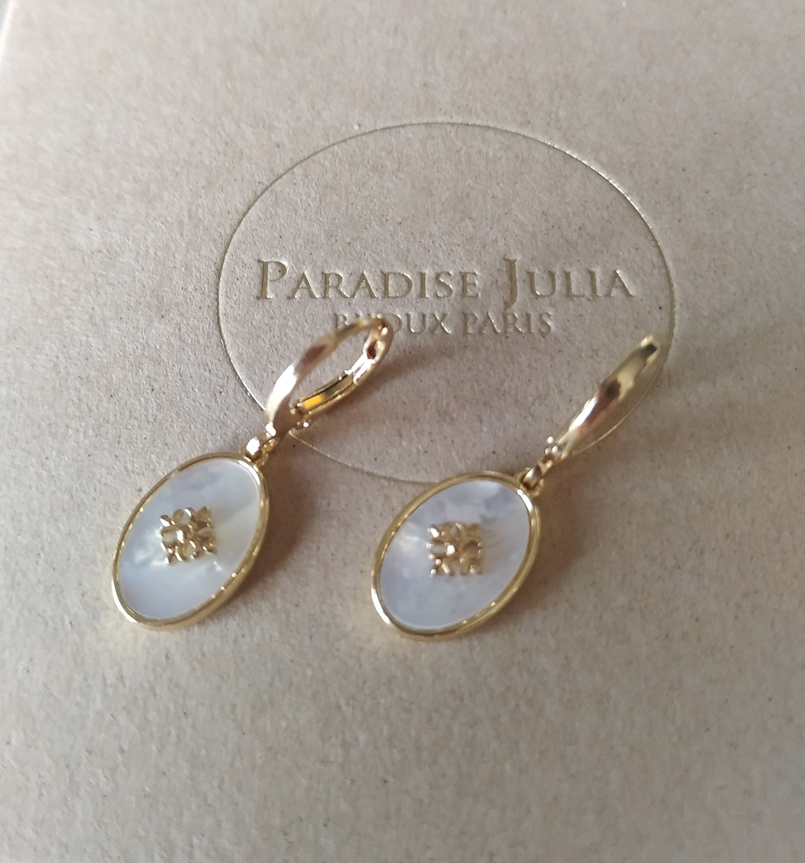 Mother-of-pearl Earrings - Fleur De Lys - Oval, Mini Creoles