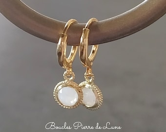 Boucles D'oreilles En Nacre élégantes Et Intemporelles